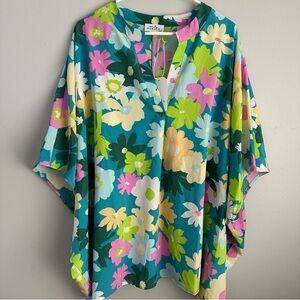 1x/2x Emily Wonder floral oversized tunic blouse short sleeve colorful 2x 2xl 1x